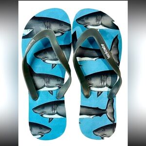 Beachcomber Blue Water Natural Rubber Flip Flops Sharks Mens Size 11 NEW